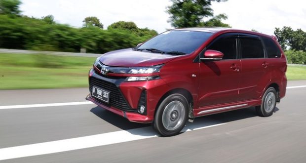 TOYOTA AVANZA